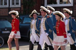 img_1246471974_346